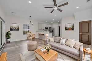 DSC_5216 virtually staged.jpeg