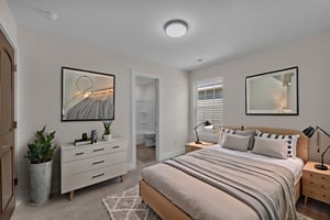 DSC_5262 virtually staged.jpeg