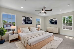 DSC_5302 virtually staged.jpeg