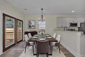 DSC_5226 virtually staged.jpeg