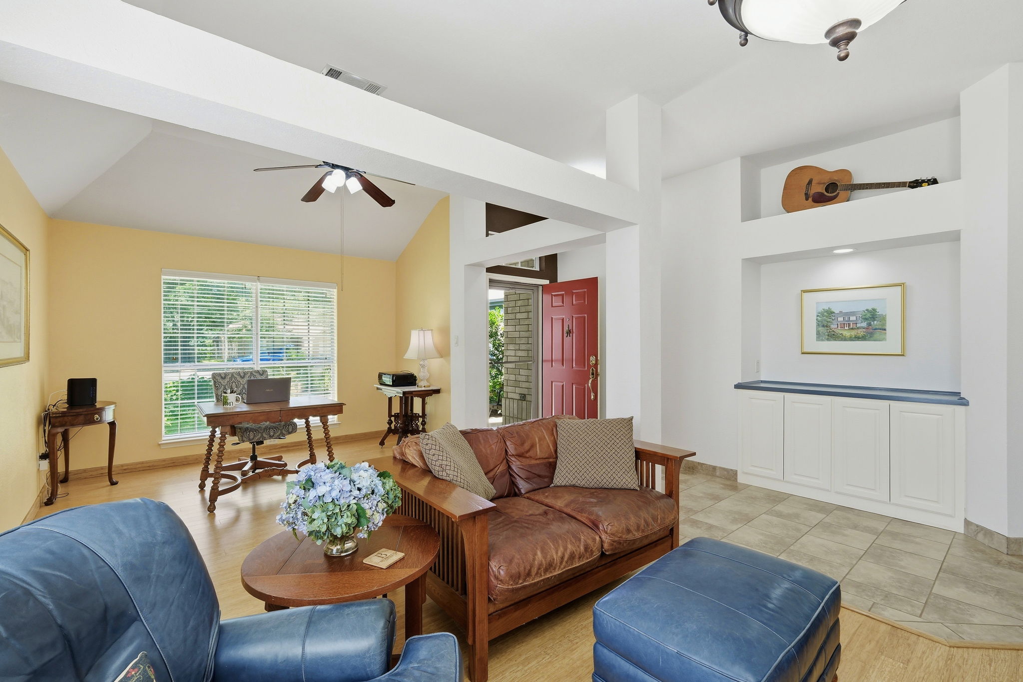 Front Rooms