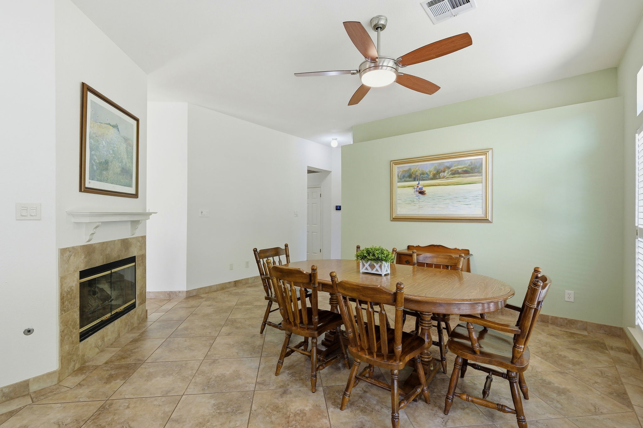 Dining/Family Room/Flex