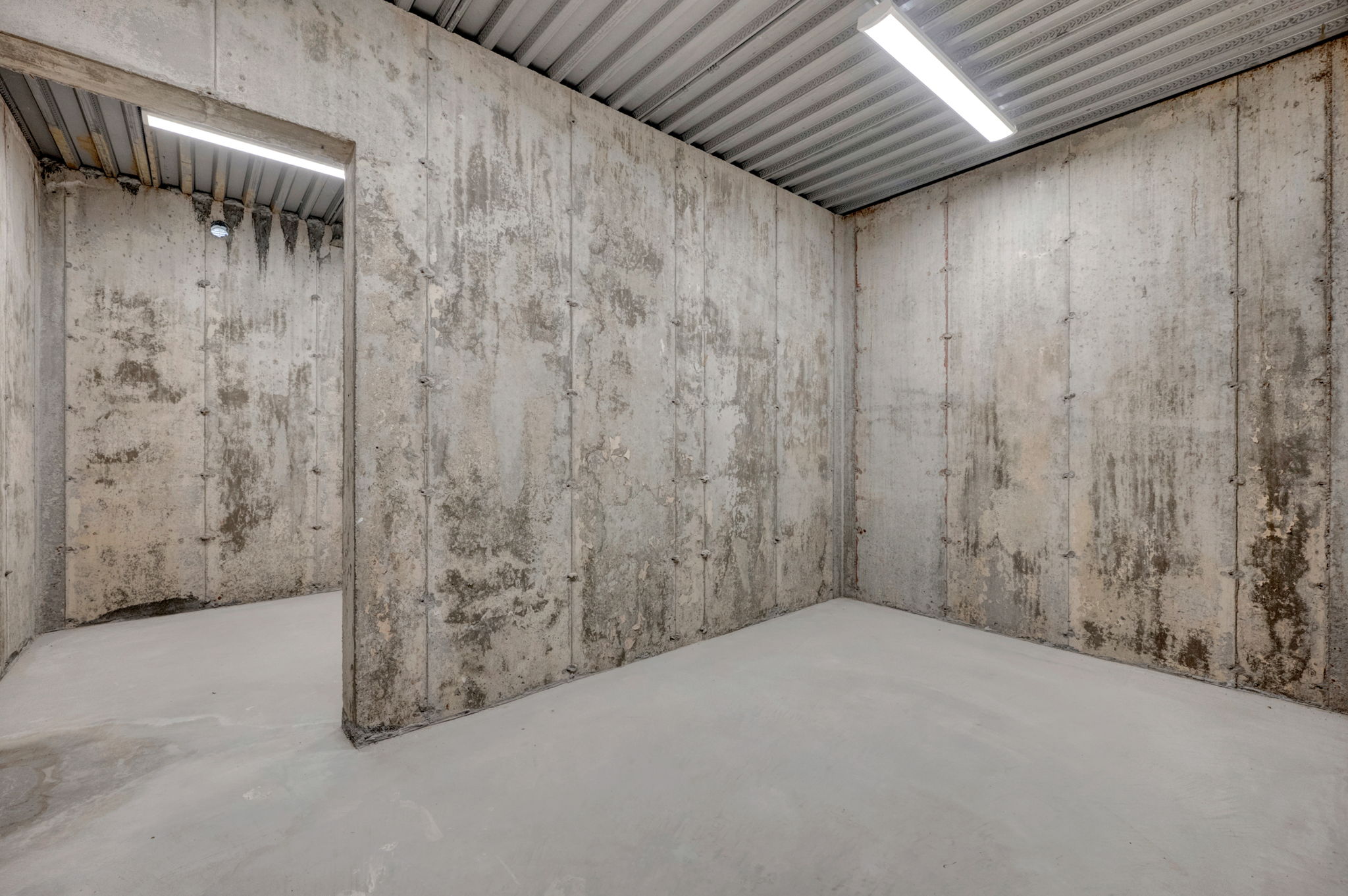  Photo 133