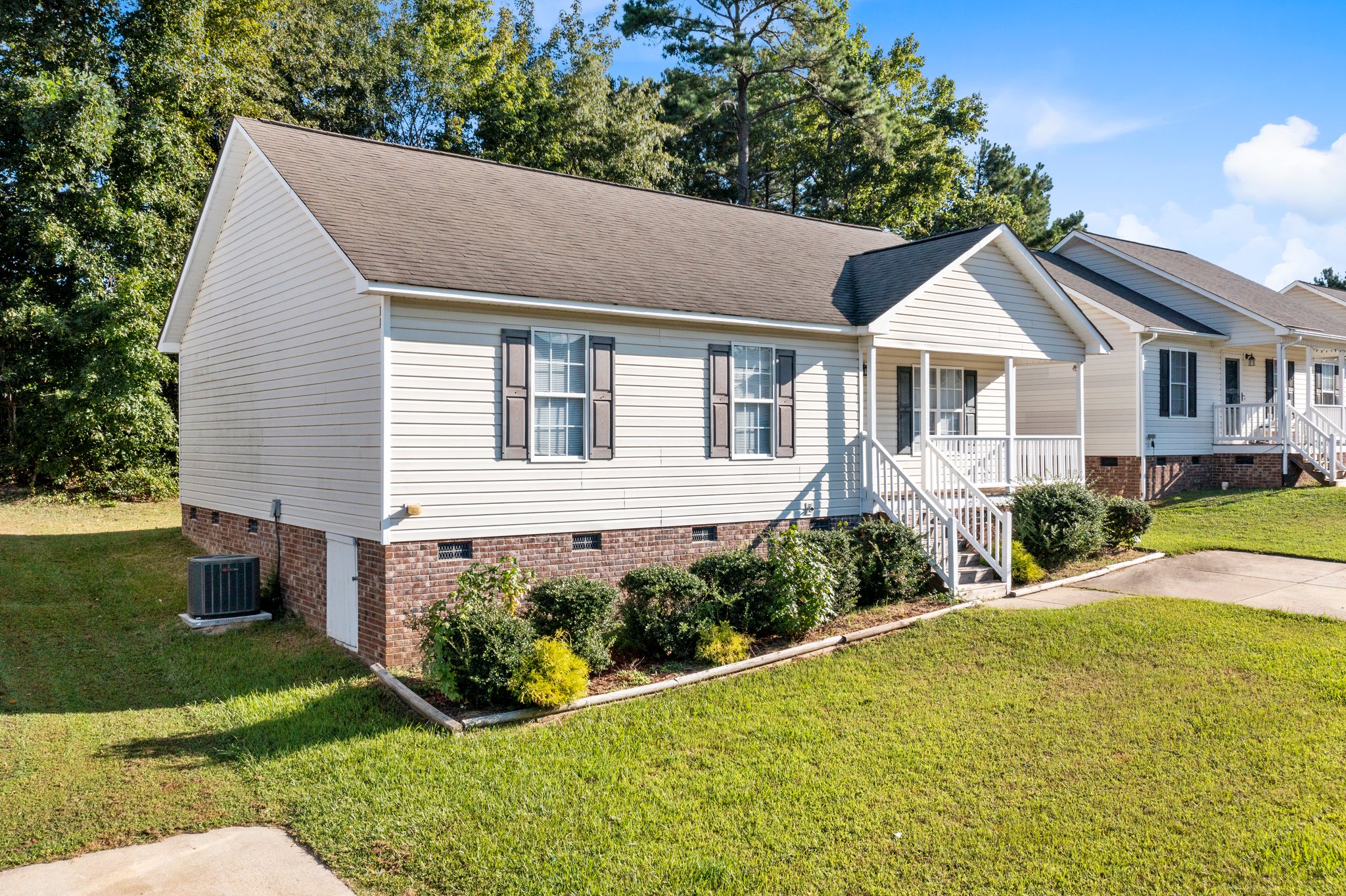 213 Tavistock Ct, Clayton, NC 27520, USA Photo 3