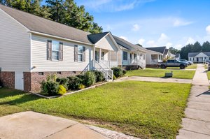 213 Tavistock Ct, Clayton, NC 27520, USA Photo 5
