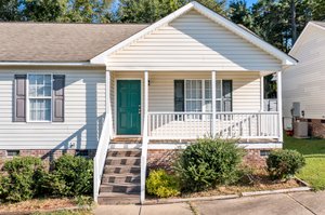 213 Tavistock Ct, Clayton, NC 27520, USA Photo 4