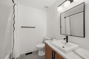  Photo 37