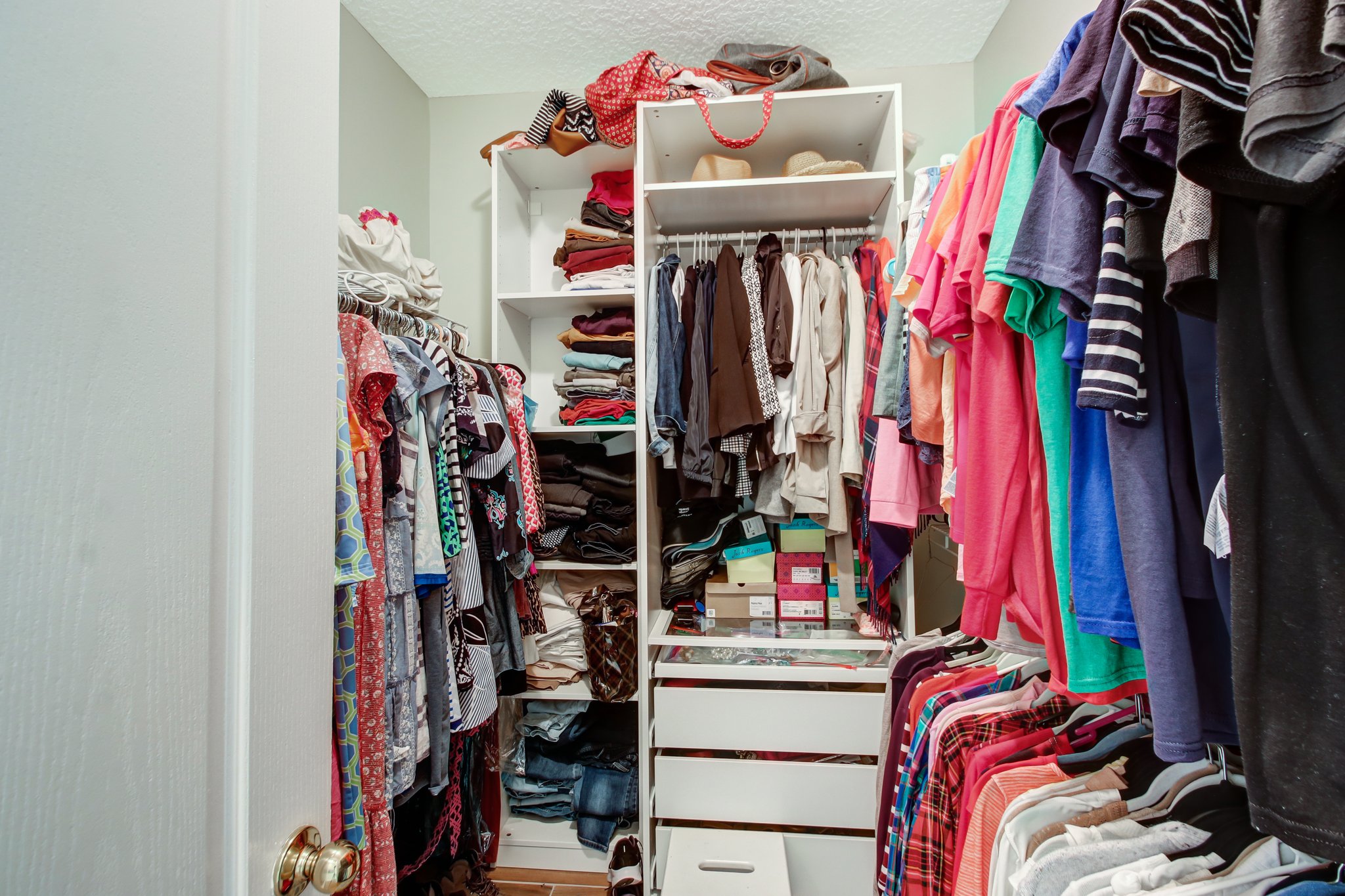 Primary Bedroom Closet