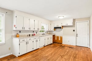 23rd St Pl NE-S1006-011.jpg
