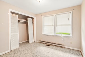 23rd St Pl NE-S1006-027.jpg