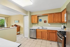 Aberdeen Ct-S2105-011.jpg