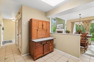 Aberdeen Ct-S2105-014.jpg