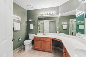 Aberdeen Ct-S2105-029.jpg
