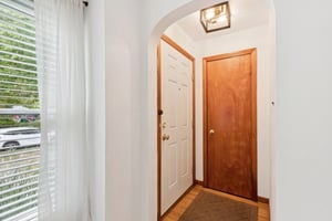 Brummel St-S0810-004.jpg