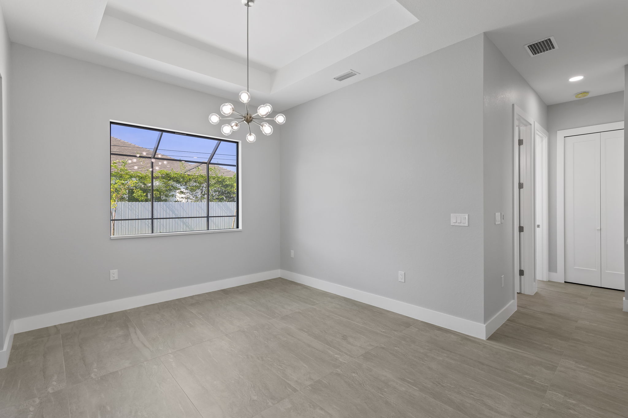 Dining Area 1