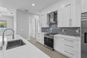 Kitchen 4