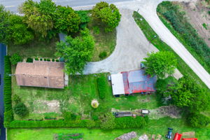  Photo 47