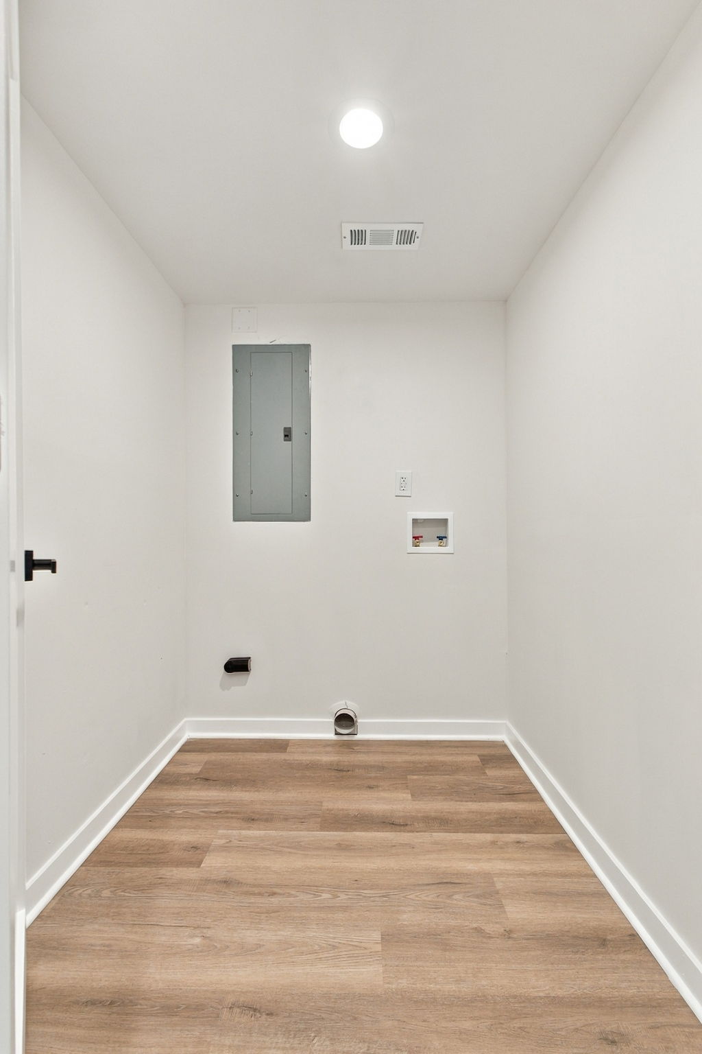  Photo 31