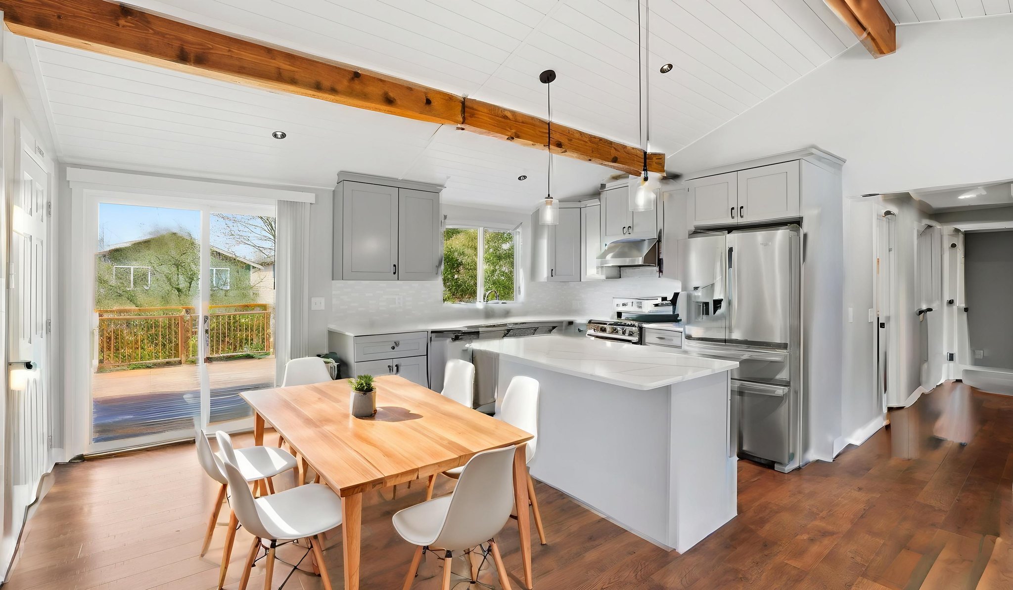 RINW011 virtually staged.jpeg