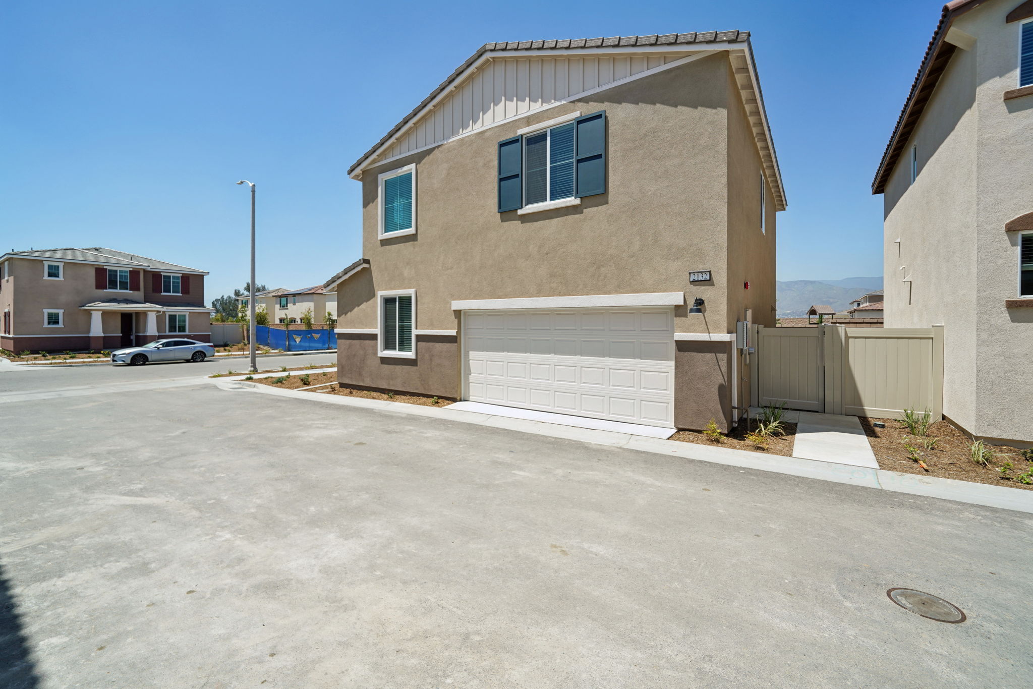 SoCal - Willow at Live Oak - 2132 Bergamot St Redlands CA 92374 - 003
