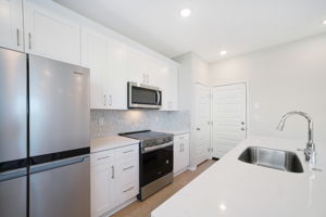 SoCal - Willow at Live Oak - 2132 Bergamot St Redlands CA 92374 - 018