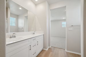 SoCal - Willow at Live Oak - 2132 Bergamot St Redlands CA 92374 - 032