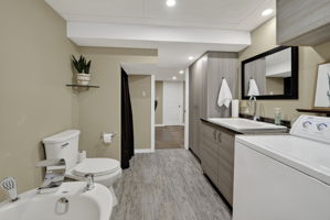  Photo 47