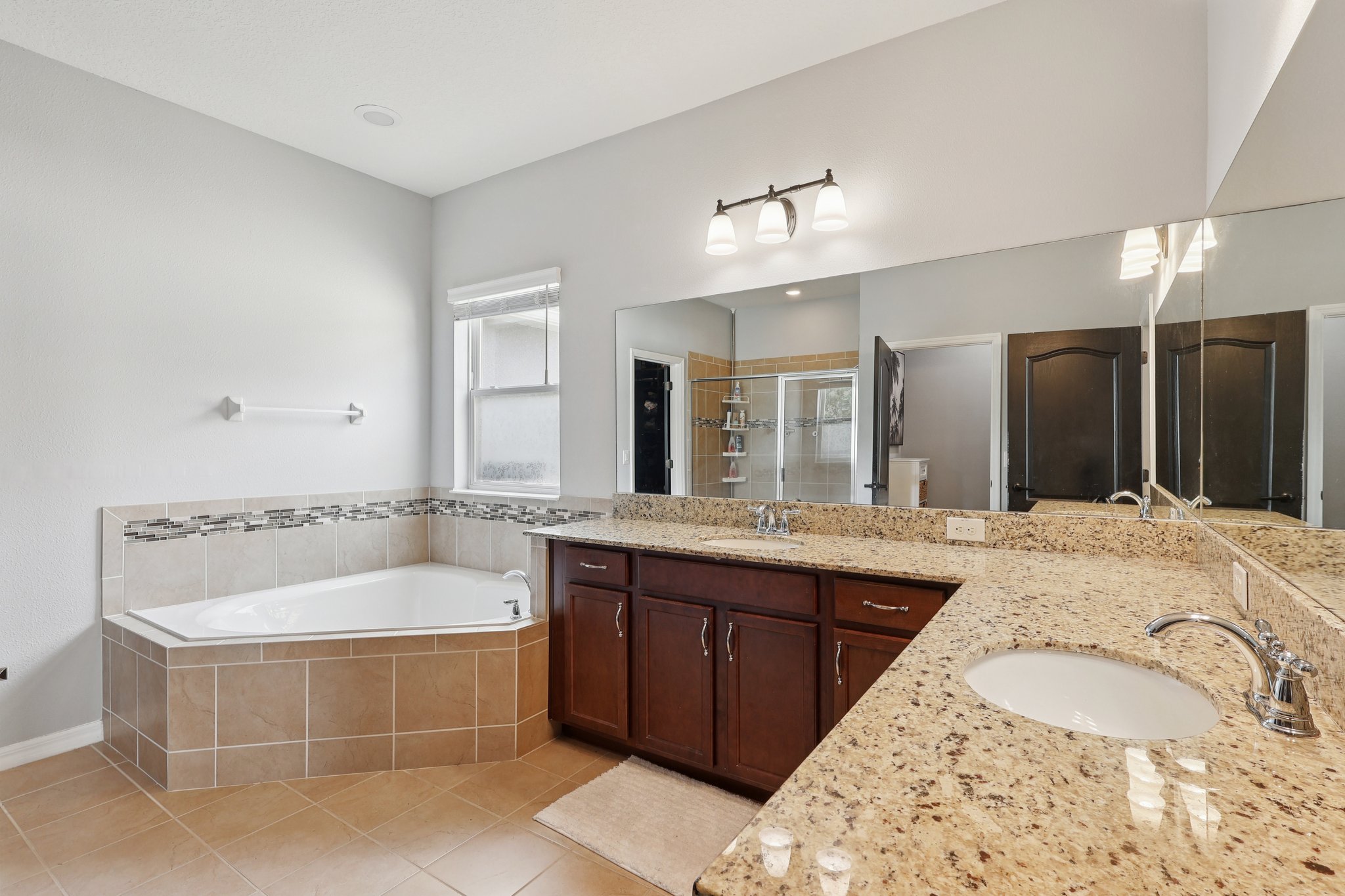 Plantation Oak Dr-S1512-026.jpg