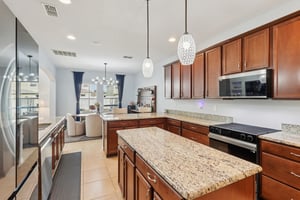 Plantation Oak Dr-S1512-012.jpg