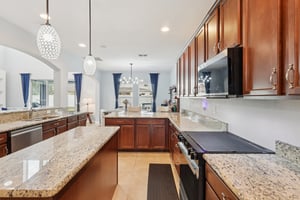 Plantation Oak Dr-S1512-013.jpg