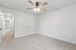 2132 Santa Monica St_038.jpg