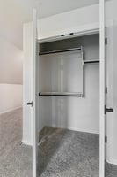 2132 Santa Monica St_043.jpg