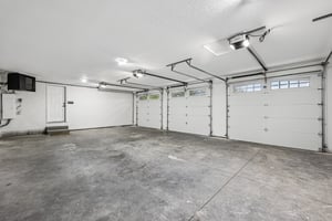 Co Rd 15-S2405-061.jpg