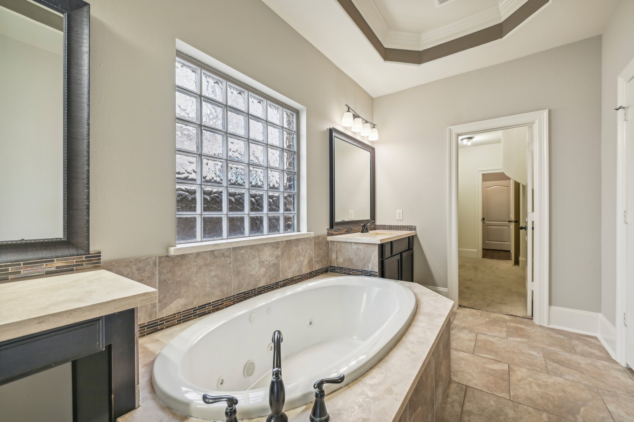 Bishops Mill Ct-031.jpg