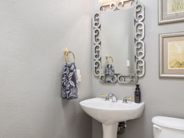  Photo 31