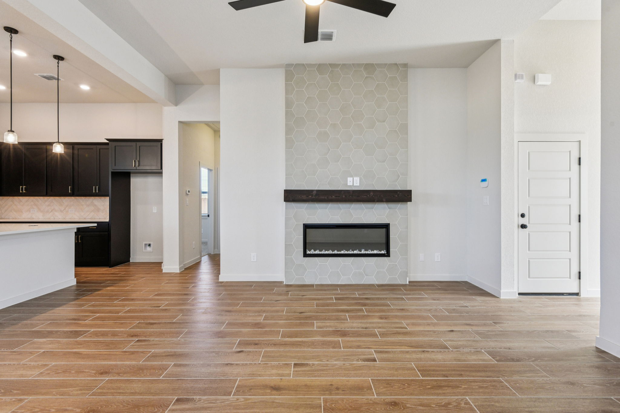 2134 Shepards St-S0502-008