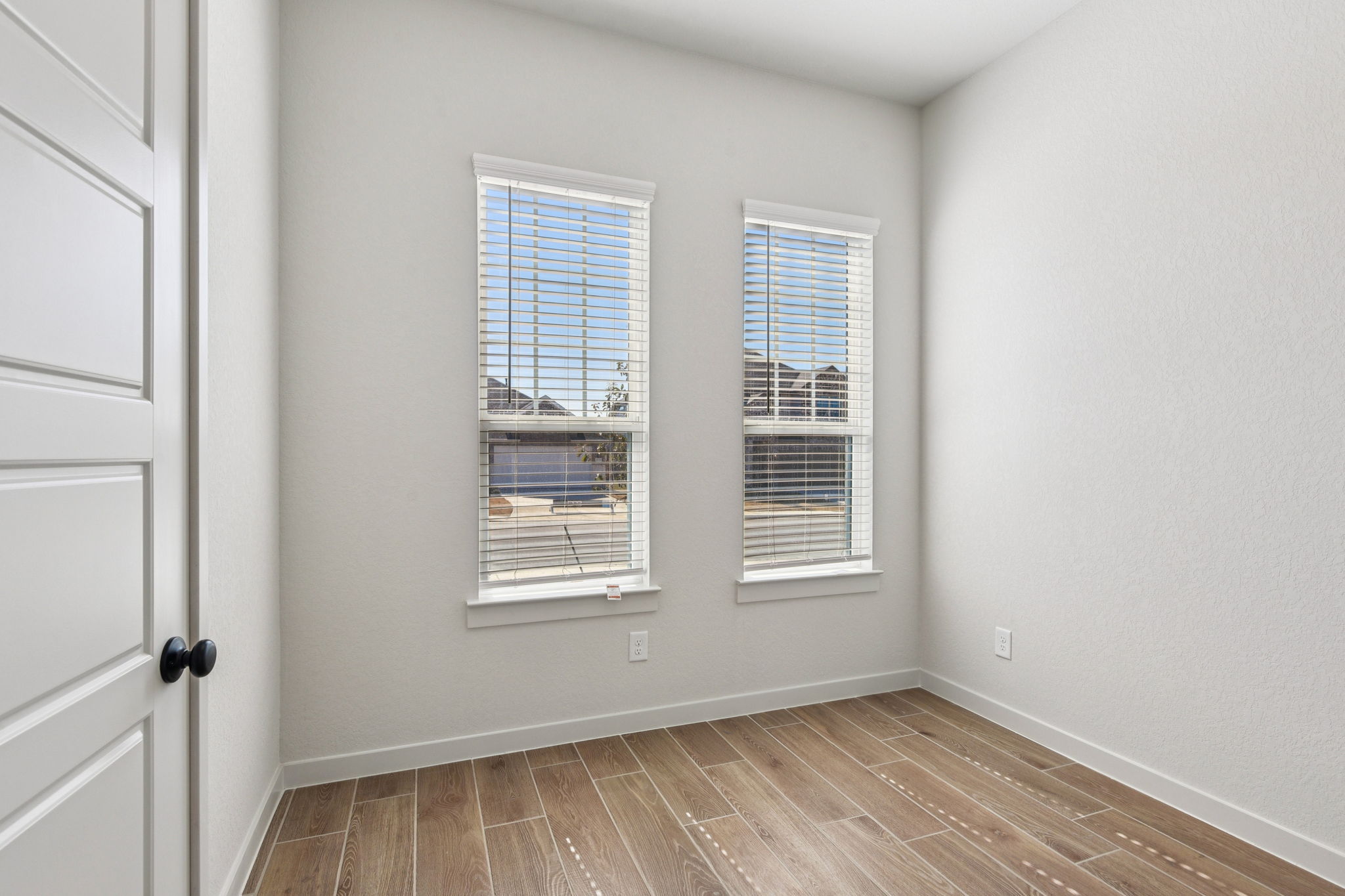 2134 Shepards St-S0502-019