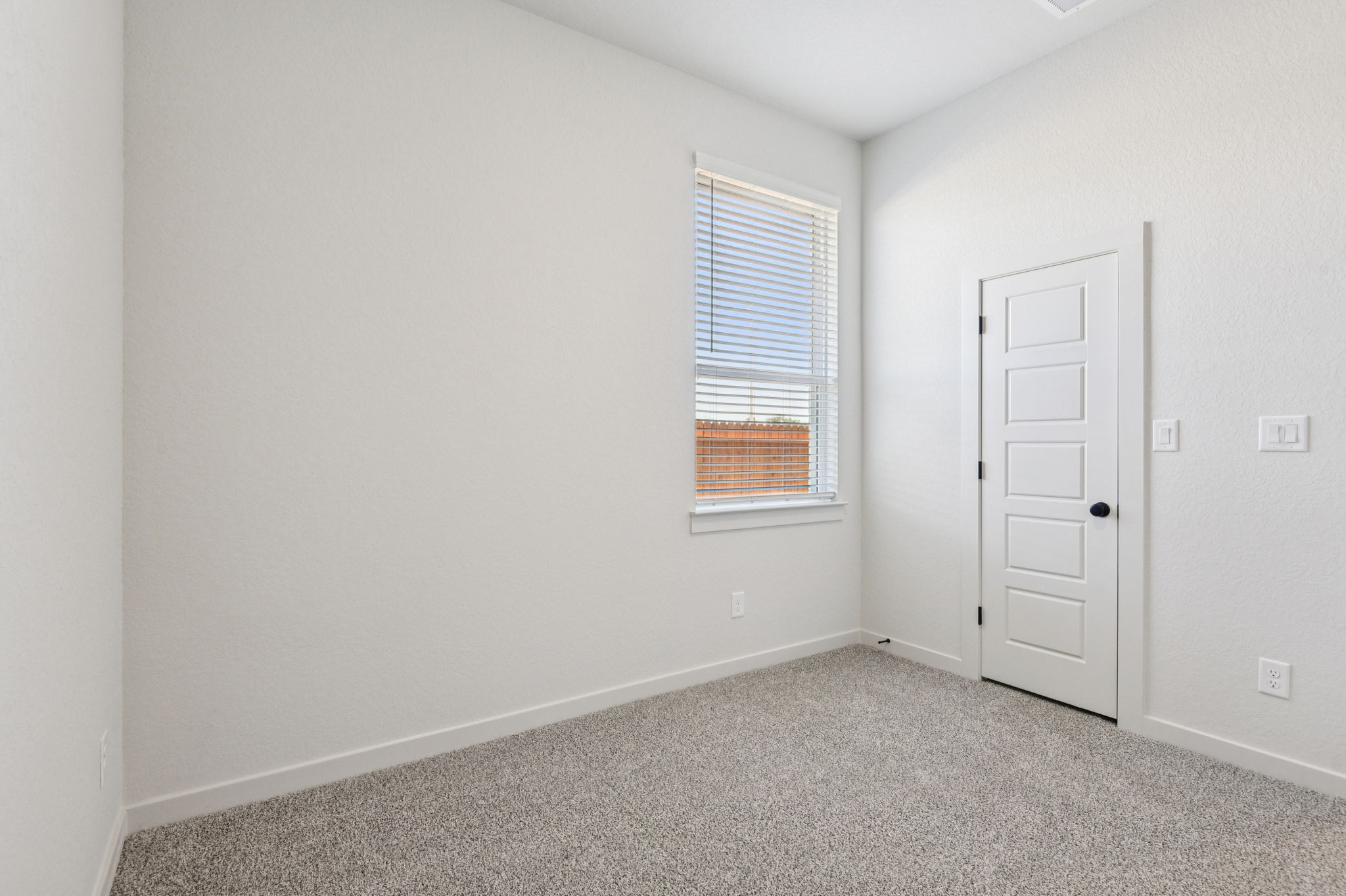 2134 Shepards St-S0502-029