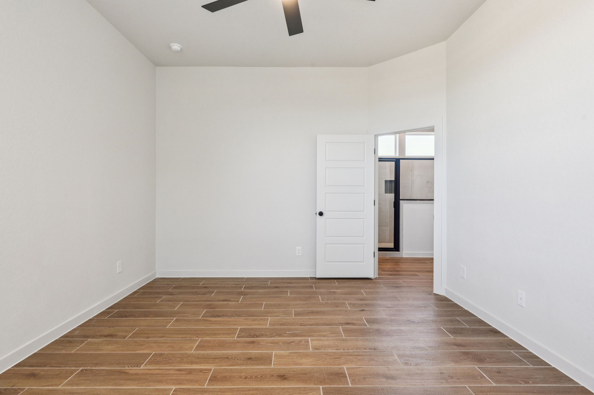 2134 Shepards St-S0502-035