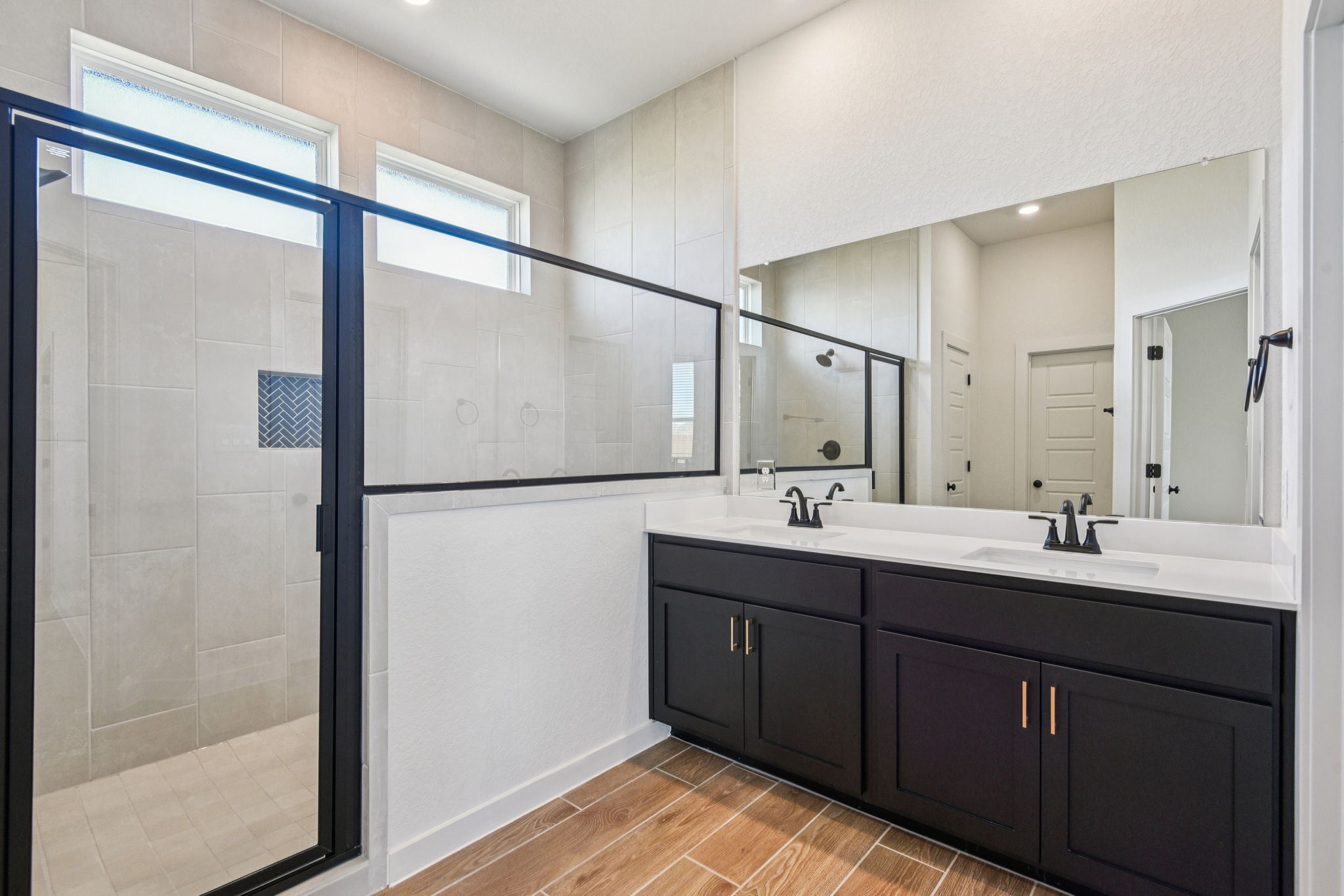 2134 Shepards St-S0502-038