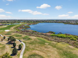 Nearby Evans Prairie