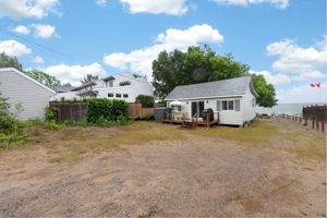  Photo 37