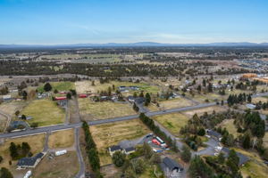 21640 Crofoot Ct, Bend, OR 97701, USA Photo 18