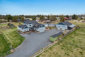 21640 Crofoot Ct, Bend, OR 97701, USA Photo 28
