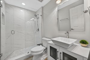 Guest Bathroom 1