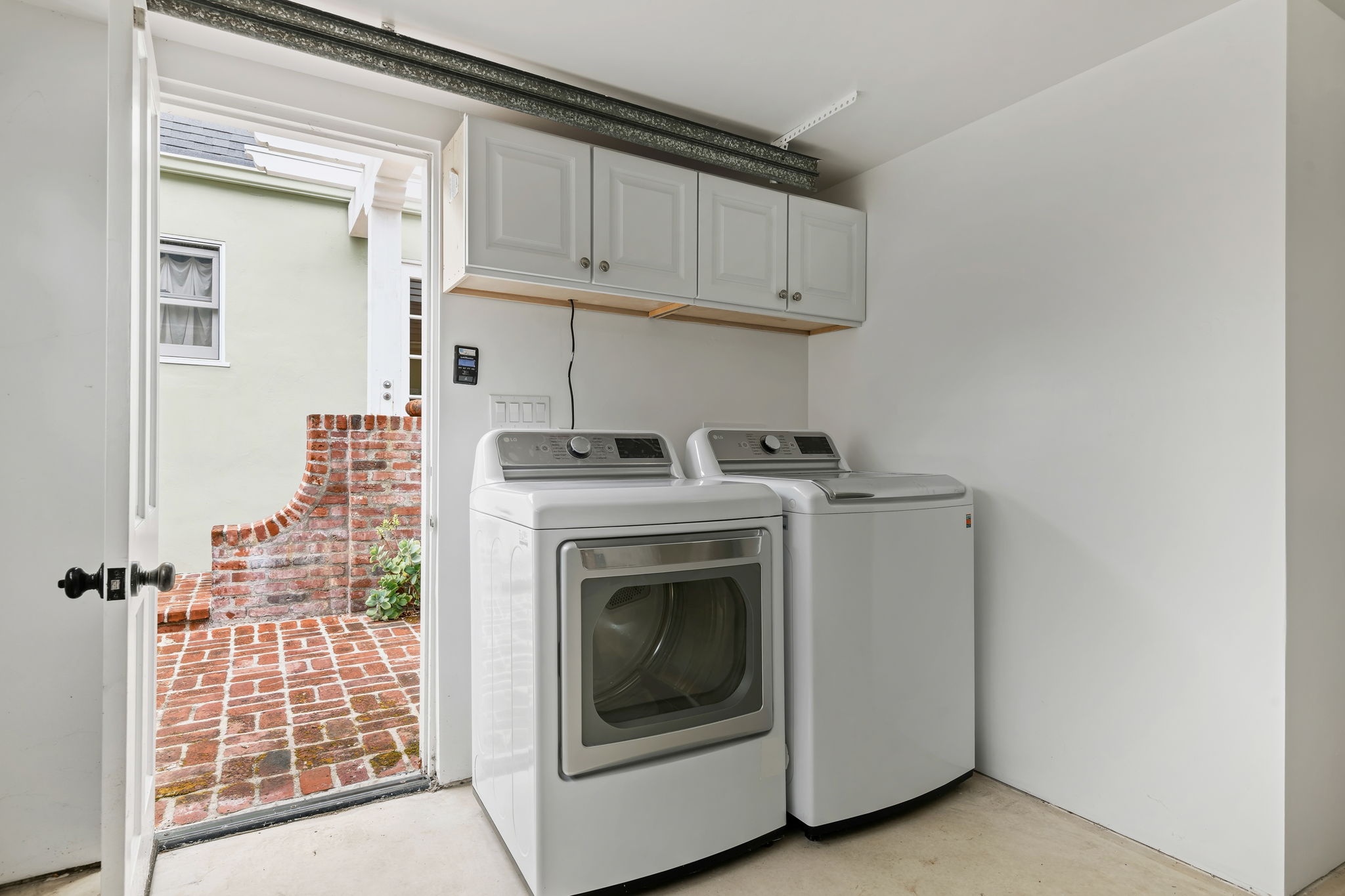 25-Laundry