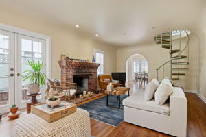 07-Living Room