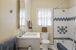 21-Bathroom
