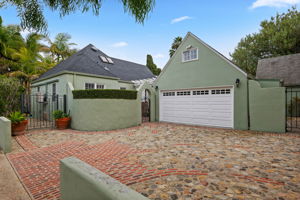 28-Driveway