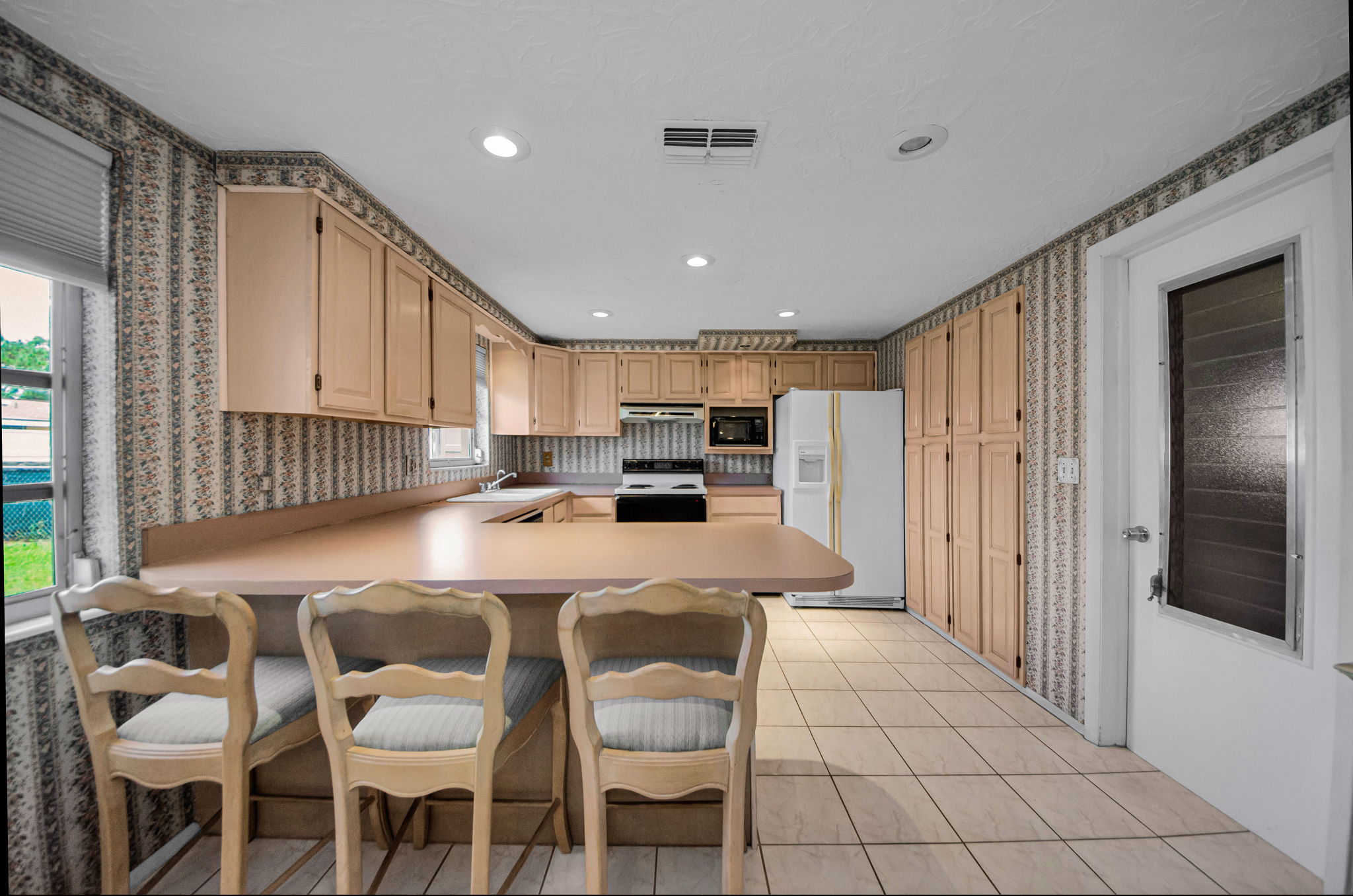 Kitchen 3